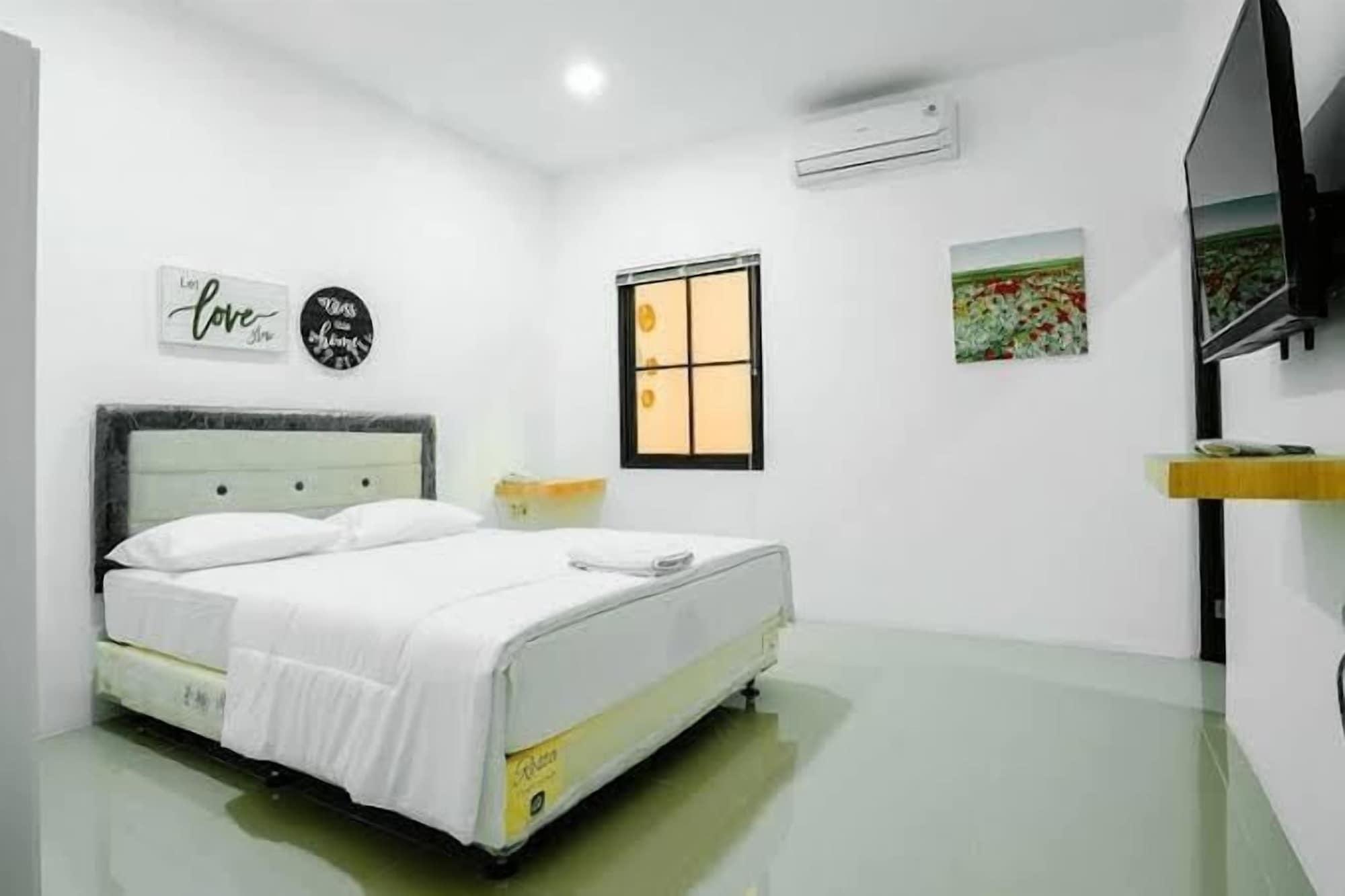 Kemang Eleven Hotel Jakarta Luaran gambar