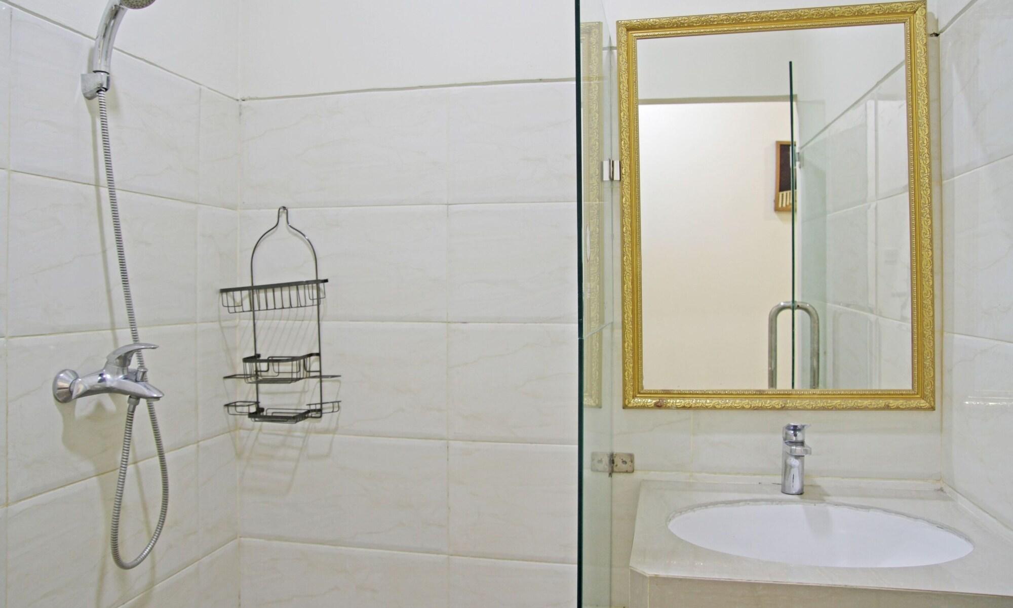 Kemang Eleven Hotel Jakarta Luaran gambar
