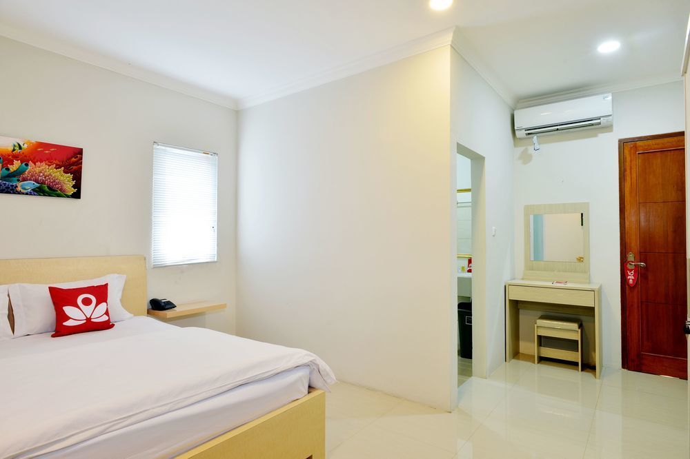 Kemang Eleven Hotel Jakarta Luaran gambar