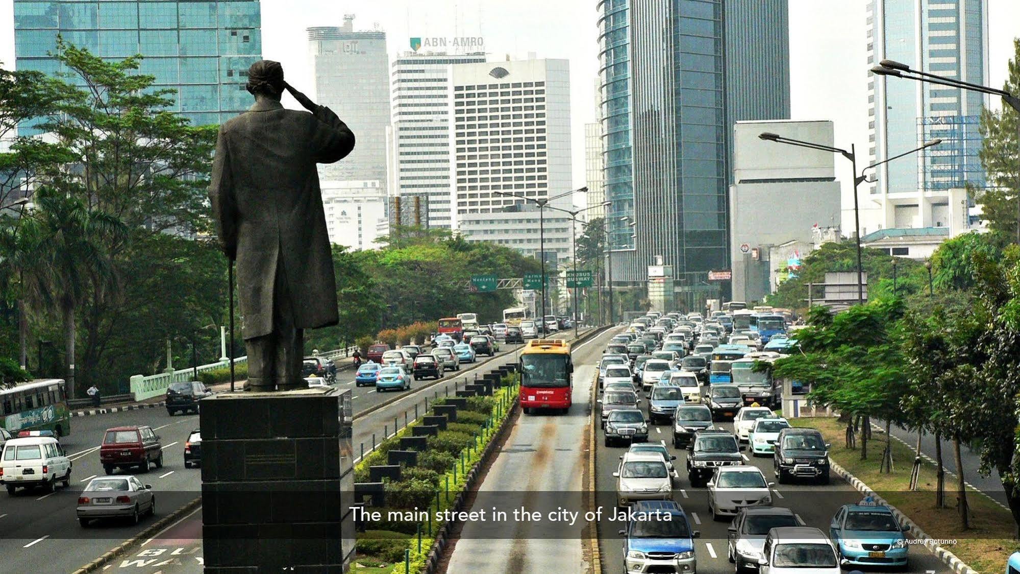 Kemang Eleven Hotel Jakarta Luaran gambar