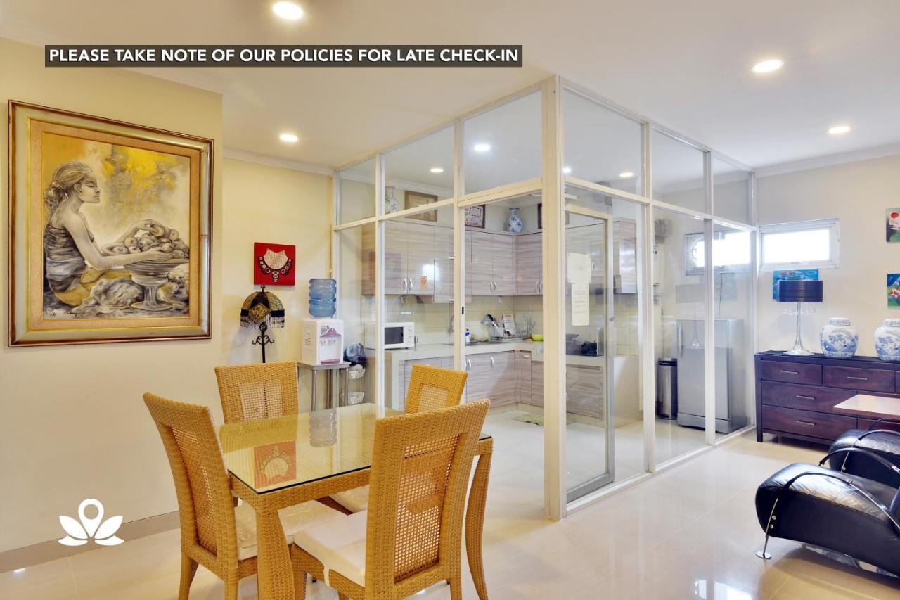 Kemang Eleven Hotel Jakarta Luaran gambar